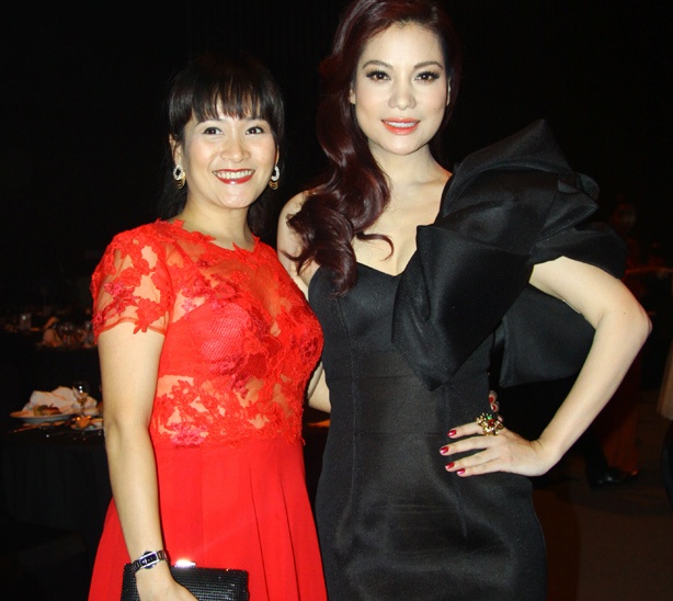 Truong Ngoc Anh 'du do' vo Binh Minh di tiec hinh anh