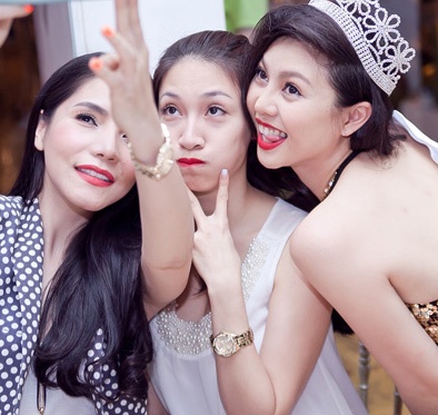 Pha Le tuoi tan sau khi bi loai khoi 'Cuoc dua ky thu' hinh anh