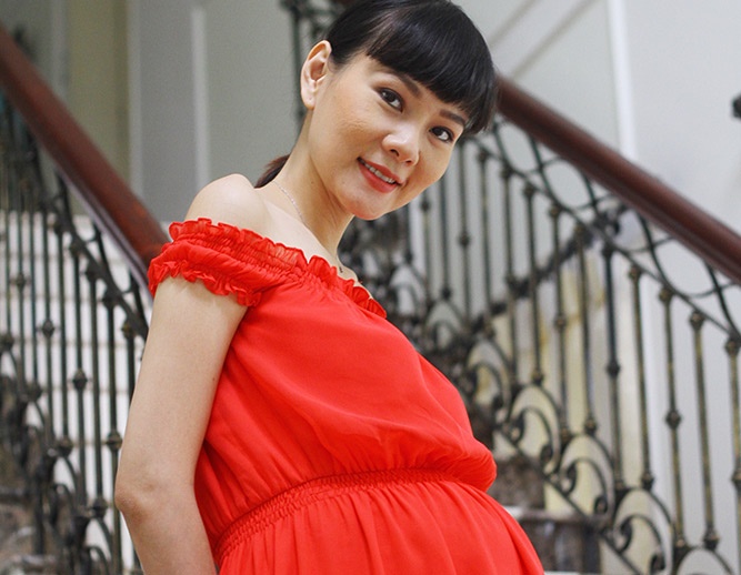 Duong Yen Ngoc lan dau chia se ve cuoc hon nhan thu hai hinh anh