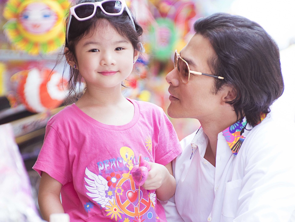 Tran Bao Son va con gai gay xon xao khi sam do Trung thu hinh anh