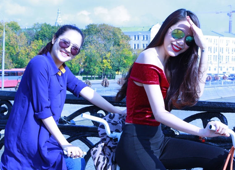 Thuy Tien sexy, Bao Anh mac kin mit tai Nga hinh anh