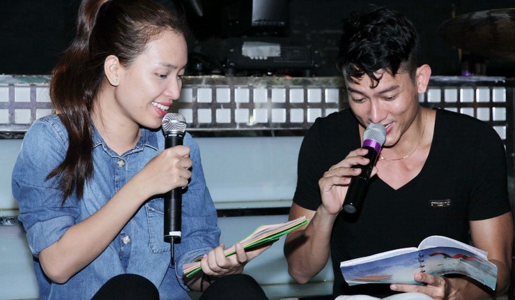 Ai Phuong mat moc hat say me ben Le Trung Cuong hinh anh