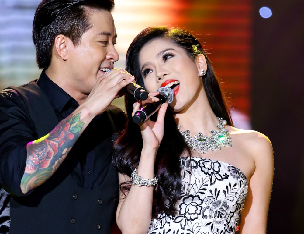 Tuan Hung khen Le Quyen 'len tan may xanh' trong liveshow hinh anh