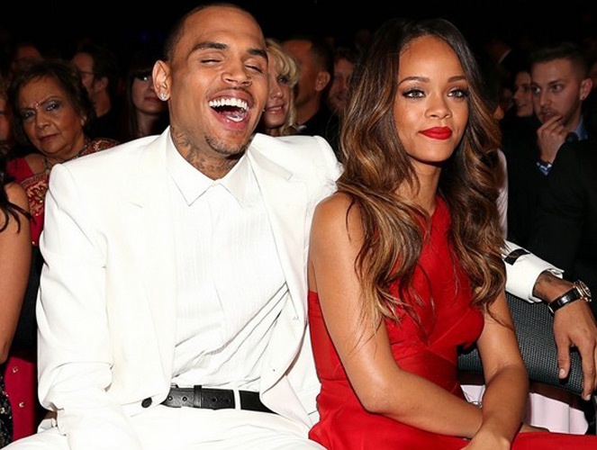Chris Brown 'chui' Rihanna trong ca khuc moi hinh anh