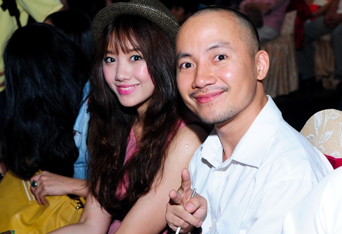 Hari va Tien Dat tinh tu di xem liveshow Phuong Thanh hinh anh