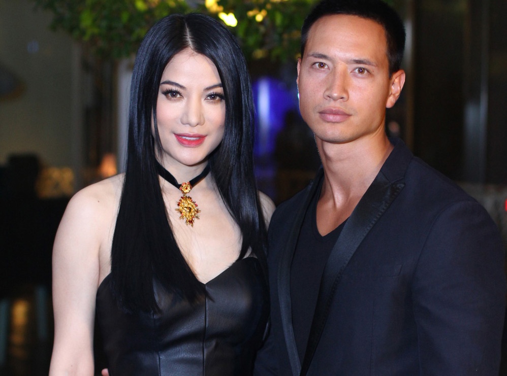 Truong Ngoc Anh mac sexy, tinh tu ben 'trai la' hinh anh