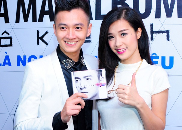 Dong Nhi tron ban trai den chuc mung Ngo Kien Huy hinh anh