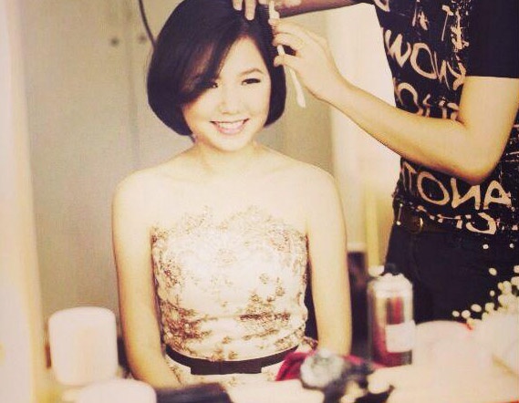 Ngo Quynh Anh - cuu thanh vien Mat Ngoc len xe hoa hinh anh