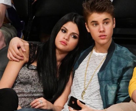 Justin Bieber to Selena Gomez tu hu hong hinh anh