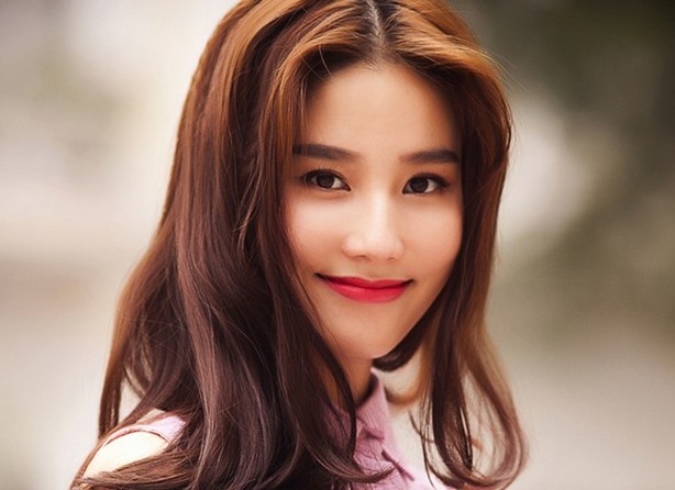 Diem My 9X khong biet bi lo nguc tren song truyen hinh hinh anh