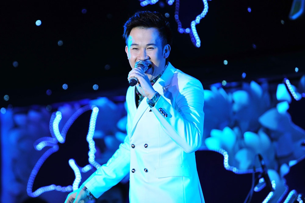 Duong Trieu Vu 'cuu nguy' cho Hien Thuc khoi su co bo show hinh anh