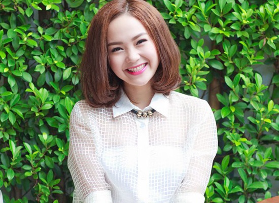 Minh Hang: 'Toi ton thuong khi bi xe ao nguc tren man anh' hinh anh