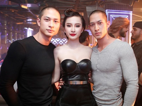 Nhung nu hoang tiec tung showbiz Viet nhan mat tai hop dem hinh anh