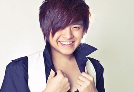 Hit cua Wanbi Tuan Anh van duoc yeu thich sau 1 nam ngay mat hinh anh