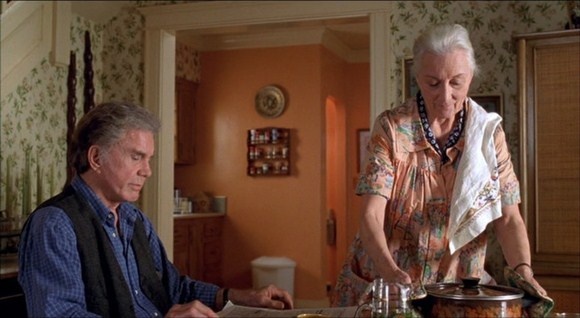 “Bác Ben là cả thế giới đối với dì cháu mình. Nhưng bác ấy không bao giờ muốn chúng ta phải sống trong thù hận, bởi thù hận như một liều thuốc độc vậy. Nó có thể chiếm lấy trái tim cháu, và khi cháu kịp nhận ra, thì nó đã biến đổi cháu thành thứ gì đó xấu xí rồi” – Dì May, Spider-Man 3 (2007)