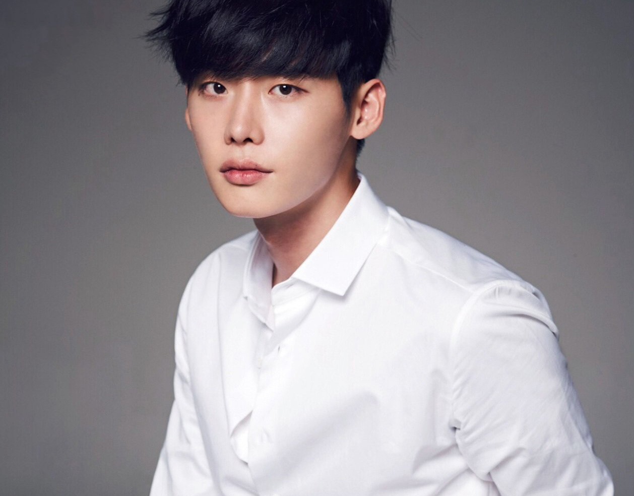 My nam Lee Jong Suk den Viet Nam vao 23/8 toi hinh anh