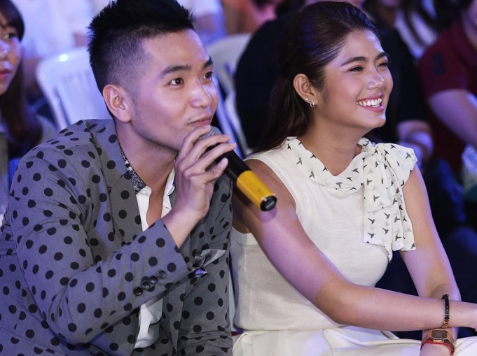 Pham Hong Phuoc 'dong gia' Kim Woo Bin tren san khau hinh anh