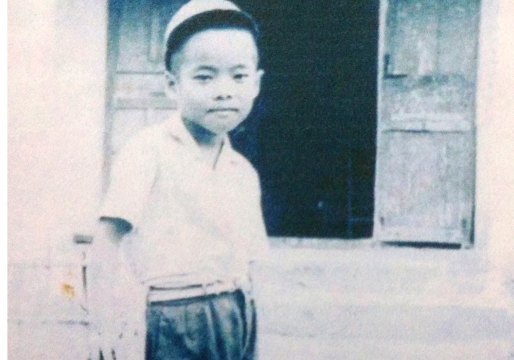 Anh tho au cua 'ong hoang nhac sen' Ngoc Son hinh anh