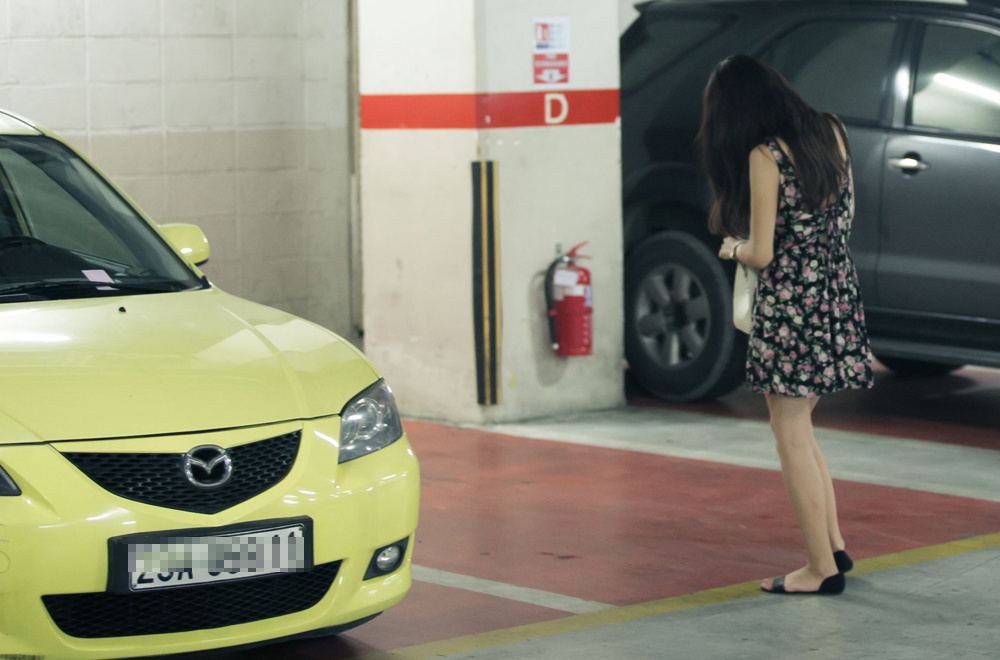 Sau ồn ào vừa qua, cả hai không gọi điện và trò chuyện cùng nhau. Hương Giang cho biết, đó là lý do cô ít chơi thân với bạn bè trong làng giải trí. 