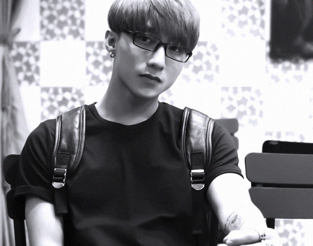 Son Tung M-TP phan tran chuyen MV 41 trieu luot xem bi go bo hinh anh