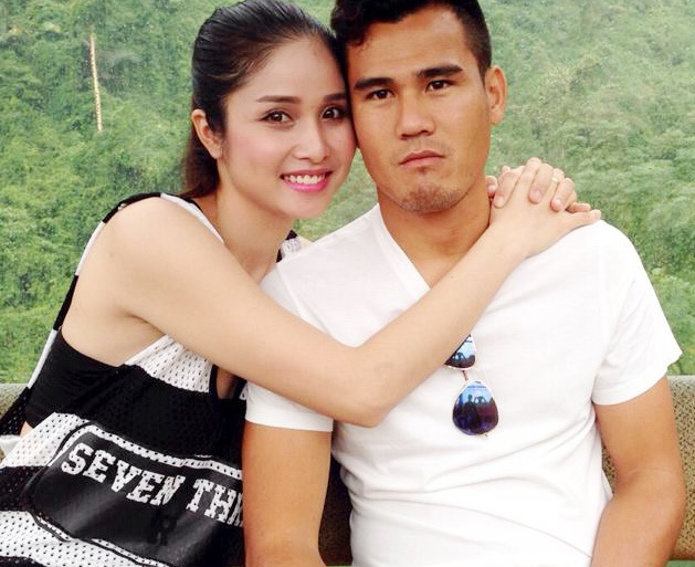 Phan Thanh Binh - Thao Trang tinh tu trong chuyen du lich hinh anh