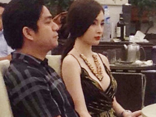 Angela Phuong Trinh dinh nghi van yeu bac si tham my hinh anh