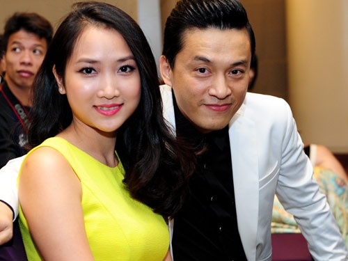 Lam Truong dua vo 9X di su kien truoc ngay cuoi hinh anh