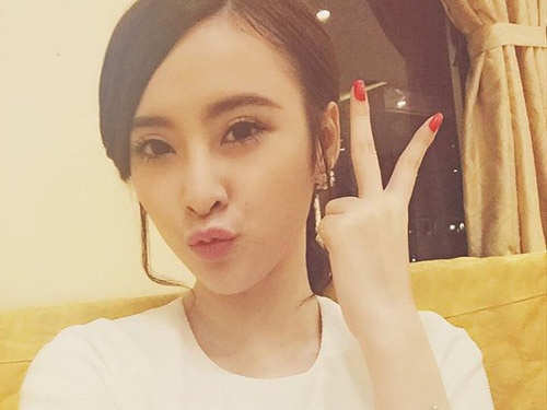 Phuong Trinh bi to noi doi dong quang cao tram trieu hinh anh