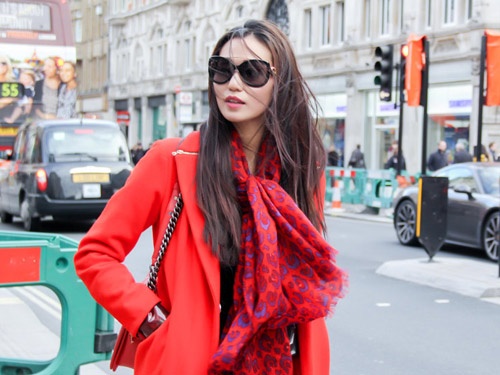 Hau Victoria Secret show, Khanh My tranh thu kham pha London hinh anh