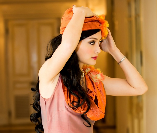 Lan Phuong dau dau voi vai Pho Doan trong 'Xuan Toc Do' hinh anh