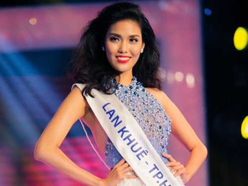 Gia dinh toan giang vien dai hoc cua Lan Khue hinh anh