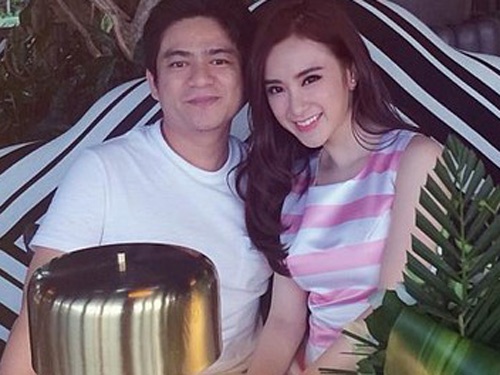 Bac si tham my cong khai dang yeu Angela Phuong Trinh hinh anh