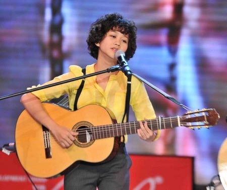 Chenh venh - sang tac va the hien Le Cat Trong Ly hinh anh