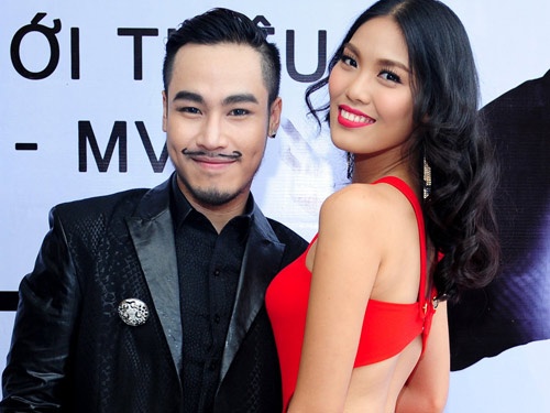 Tan Hoa khoi Lan Khue mac sexy mung Dinh Huy ra album moi hinh anh