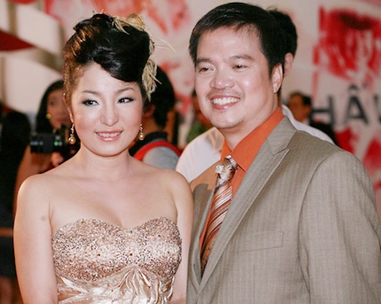 Thuy Nga: 'Chong cu om 7 ty chay tron ngay sau dam cuoi' hinh anh