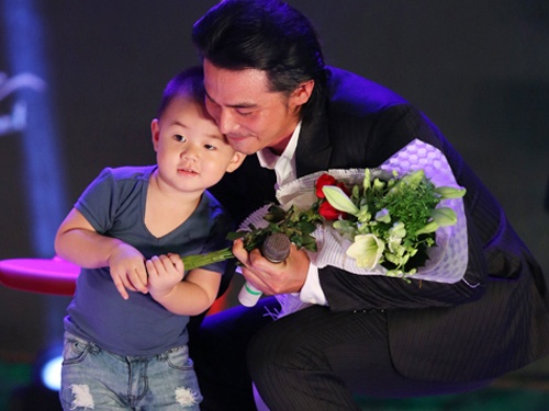 Le Phuong: 'Quach Ngoc Ngoan khong chu cap mot dong cho con' hinh anh