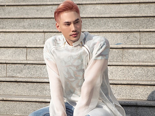 Ly Qui Khanh tham gia Tuan le thoi trang New York hinh anh
