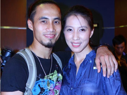 Pham Anh Khoa dua vo hon 6 tuoi di phuot ngay giap Tet hinh anh