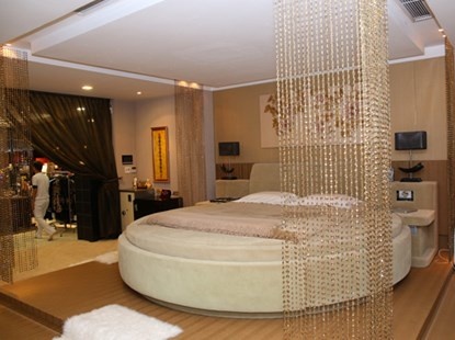 Do đó, nơi đây cũng là không gian thể hiện rất nhiều cái 