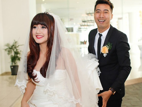 Ba xa hot girl cua Only C mang bau 4 thang hinh anh