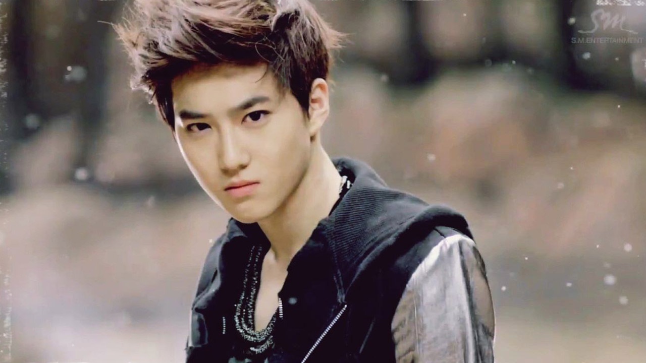 Tinh huong tuyen chon do khoc do cuoi cua loat sao Kpop hinh anh