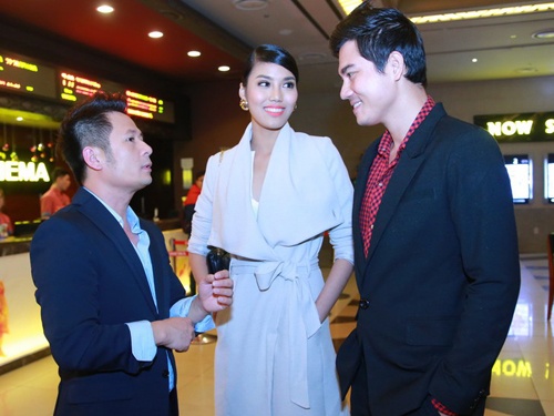 Bang Kieu lo chieu cao khiem ton khi dung canh Lan Khue hinh anh