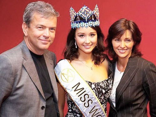 Nhung cu lua ngoan muc o cac cuoc thi nhan sac hinh anh