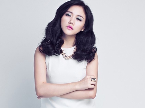 Van Mai Huong huy hang loat show vi chung tram cam keo dai hinh anh