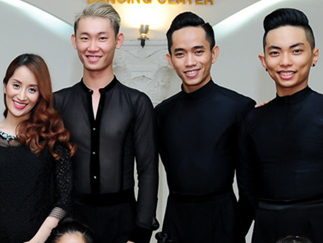 Khanh Thi - Phan Hien tranh dung canh nhau trong su kien hinh anh