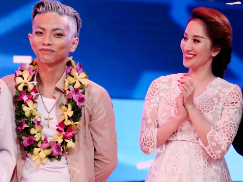 Khanh Thi khen Phan Hien nhay cam xuc tren san khau hinh anh