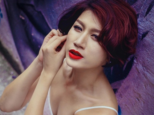 Trang Tran mang bau 6 tuan voi ban trai lau nam hinh anh