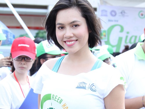 A hau Hoang My tang can trong thay hinh anh