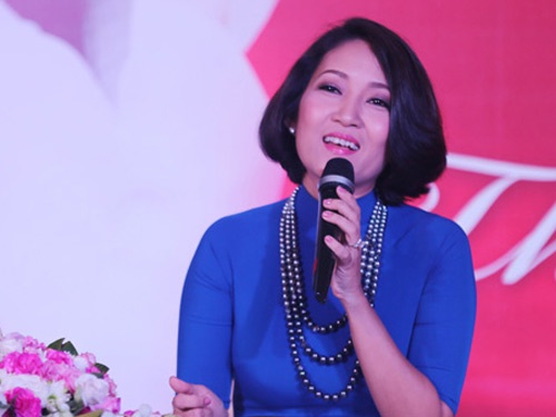 Thanh Thuy lam live show danh dau 20 nam ca hat hinh anh