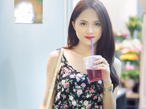 Huong Giang Idol: 'Ban trai nhieu lan bo di khi song thu' hinh anh